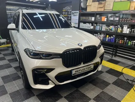 BMW X7 외부세차 대전시 동구 용전동 리플렉션 디테일링 광택 유리막 코팅 / 대전 대덕구 비래동