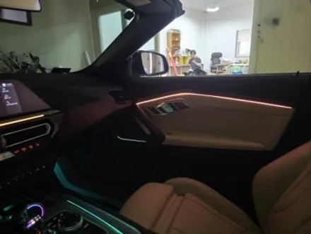 BMW Z4 순정 엠비언트 아쉽다면? 밝기·감성 200% 업 시공기 / 대전 유성구 학하동