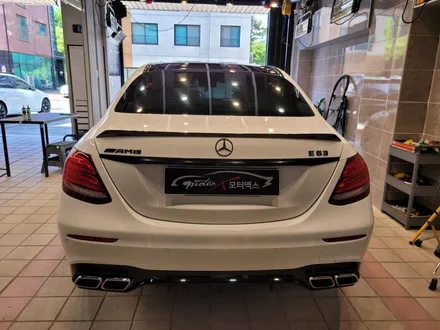벤츠 E클래스 E63 AMG 랩핑제거 부분랩핑 포인트랩핑 외형복원 전문점 광명 안양 시흥 금천 부천 구로 군포 광명역 / 광명시 일직동