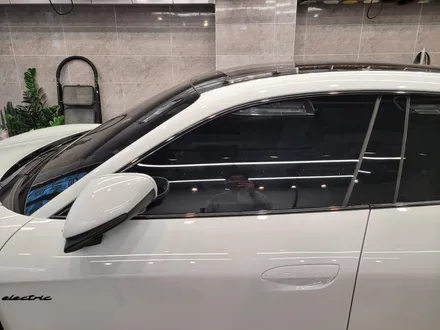 광명 랩핑 포인트랩핑 크롬죽이기 수입차 포르쉐 타이칸 크롬몰딩랩핑 / 광명시 일직동