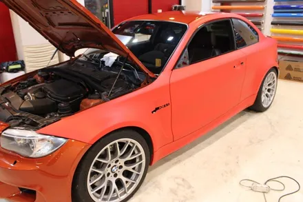 수원랩핑 BMW M1 무광레드로 강렬하게! / 수원 영통구 원천동