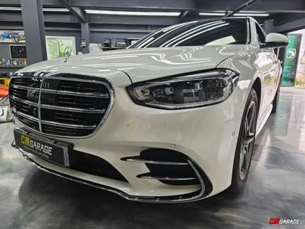 [ 벤츠 W223 S클래스 ] 실내 피아노블랙 + 액티브엠비언트 + 4D부메스터 + 루프부메스터로 실내풀 개조 작업입니다~^^ 화려해진 실내.. 한번보시면 뿅갑니다..ㅎㅎ