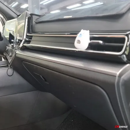 [ 스포티지 NQ5 ] 차량 실내 엠비언트 라이트 튜닝! 순정엠비언트가 없는 차량이지만~ 순정처럼 사용가능하게끔 작업이 진행됩니다~^^ 순정형 엠비언트라이트!!