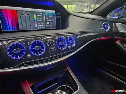[ 벤츠 W222 S클래스 ] 후기형 차량에~ AMG 핸들과 부메스터 그리고 송풍구 엠비언트 작업을 진행합니다..^^ 벤츠차량의 필수품이죠.. 벤츠송풍구 그리고 부메스터..^^