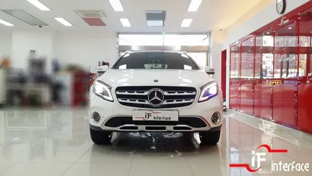 벤츠 GLA250 키레스고 장착, 문잠그고 열때엔 도어캐치에 손만 살짝~!!! / 부산 남구