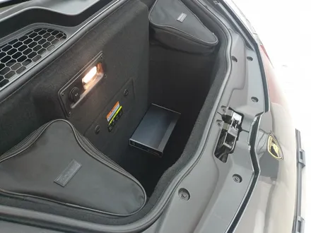 람보르기니 우라칸 LP610-4 블랙박스 보조배터리 슈퍼카성지 / 부산 남구