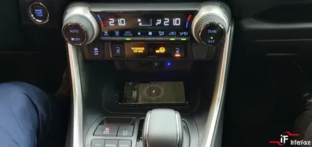 RAV4 전동 트렁크, 무선 충전기,RAV4 출고하면 들려야 하는곳? ㅎㅎ [인터페이스] / 부산 남구