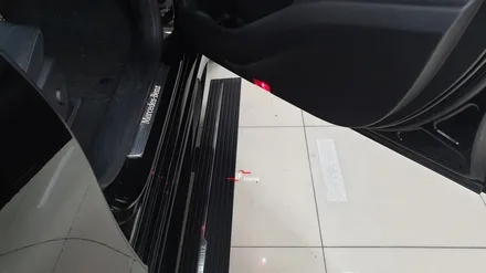 벤츠 GLE300 필수옵션 전동사이드스텝 3D 어라운드뷰 M2C 안드로이드셋탑 네비게이션까지 / 부산 남구