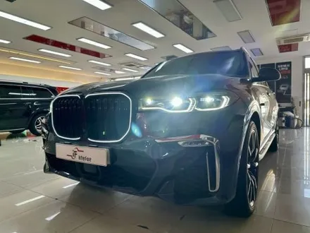 BMW X7 22년식 아이코닉 글로우 \'성능은 그래로 존재감은 다르다\' / 부산 남구