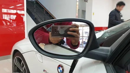 BMW Z4 도어라이트,무빙도어스커프,블랙박스,하이패스,후방카메라,와이드미러까지 모두 장착한 만능(?)샵  [인터페이스] / 부산 남구