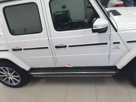 벤츠 G63AMG 지바겐 전동사이드스텝 보조발판 장착, 맞형의 아이템! / 부산 남구