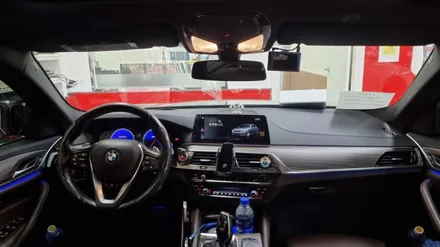 bmw 530i g30 회오리트위터 스피커 크리스탈기어봉 느낌이 중요해! / 부산 남구
