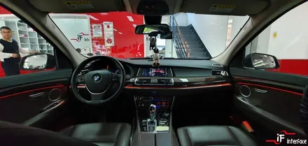 BMW 5GT 실내 엠비언트 교체 수입차 옵션 개조, 네비 게이션 매립 전문 [인터페이스] / 부산 남구