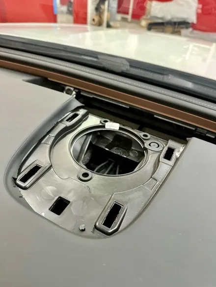 벤츠 E200 스피커 교체 - 포칼 ES100 KE, 포칼 ISUB MBZ2 LHD V2 , 데고 마스터 센터 스피커 , 매치 UP6 앰프장착 후기 / 부산 남구