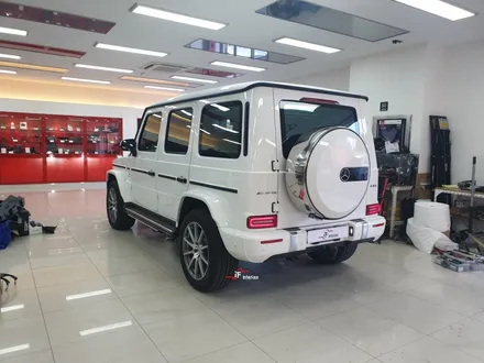 벤츠 G63AMG 지바겐 전동사이드스텝 보조발판 장착, 맞형의 아이템! / 부산 남구