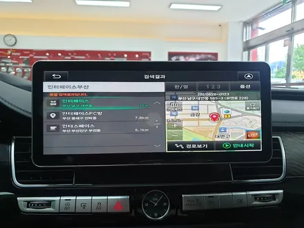 아우디 A8 모니터 고장나면서 12.3인치 네비게이션 교체했더니 이제야 편안한 드라이브 됐어요 / 부산 남구