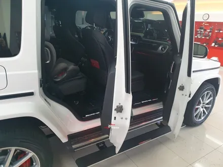 벤츠 G63AMG 지바겐 전동사이드스텝 보조발판 장착, 맞형의 아이템! / 부산 남구