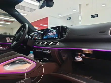 벤츠 GLS400D, 출고때 빼먹은 옵션 있다면 고민 1도 할필요없죠 / 부산 남구