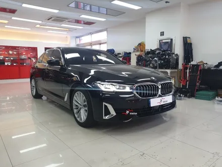 [부산 수입차 전문샵]BMW 520i 고화질 어라운드뷰, 드라이브 과감한 자신감 OK~!!! / 부산 남구