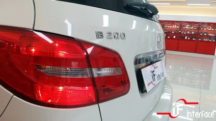 벤츠 B200 모니터인치업으로 네비게이션 사용감 높이기~ / 부산 남구