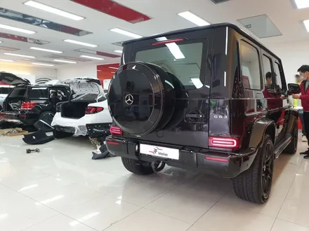 벤츠 g63amg 지바겐 카오디오 튜닝 전동사이드스텝 네비게이션 송풍구엠비언트라이트 옵션왕!!! / 부산 남구