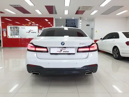 bmw 530i 서라운드뷰 후방카메라만으로는 아쉬움, 차좀만지는형들 있는곳! / 부산 남구