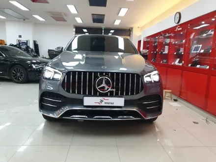 벤츠 GLE400d 쿠페 \