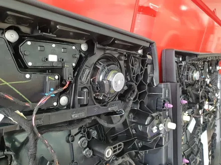 벤츠 GLS400d 총체적 튜닝, 카오디오 전동사이드스텝 익스테리어 인테리어 대장다움! / 부산 남구