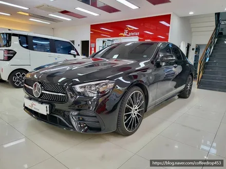 W213 벤츠 E 350 화려한 LED 퍼포먼스 작업- 4D부메스터, 미드 레인 스피커 앰비언트, 송풍구 앰비언트 / 부산 남구
