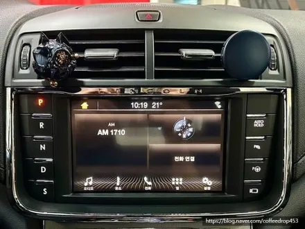 링컨 컨티넨탈 17년식 큐롯이 300 안드로이드 내비게이션 장착 / 부산 남구