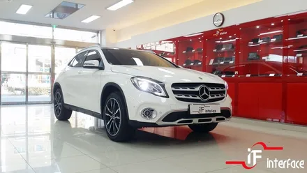 벤츠 GLA250 키레스고 장착, 문잠그고 열때엔 도어캐치에 손만 살짝~!!! / 부산 남구