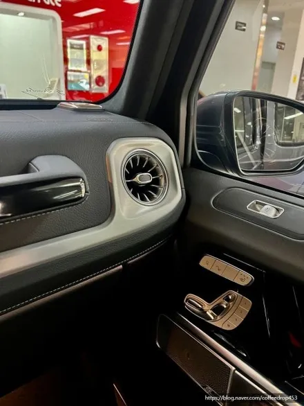벤츠 지바겐 국룰을 따르라~G400d 송풍구 앰비언트와 MB-100미드 레인지 장착으로 베이스감까지 잡아드립니다. / 부산 남구