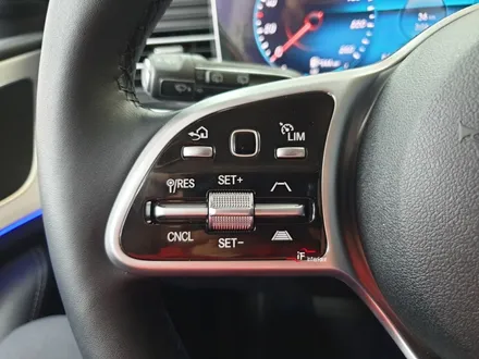 벤츠 GLE300d 어댑티브 크루즈 컨트롤(ACC) 적응형 시스템으로 장거리주행 시내주행 상황에 맞게!!! / 부산 남구