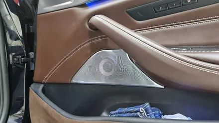 bmw 530i g30 회오리트위터 스피커 크리스탈기어봉 느낌이 중요해! / 부산 남구