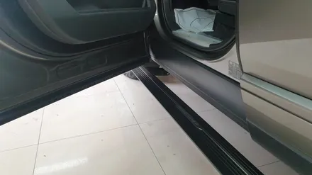 부산 레인지로버 보그 전동사이드스텝 발판 차가 높아도 걱정하지마세요 / 부산 남구