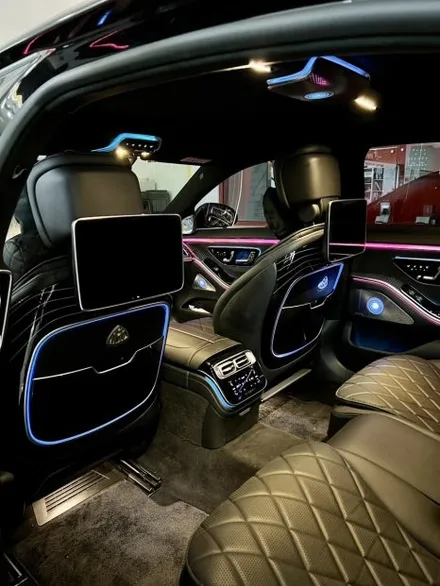 실내까지도 마이바흐 st LED 마이바흐 전용 등판으로 더욱 마이바흐답게 변신하다 / 부산 남구