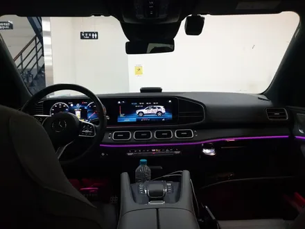 벤츠 GLS400D, 출고때 빼먹은 옵션 있다면 고민 1도 할필요없죠 / 부산 남구