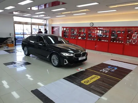 [부산 수입차 전문샵]BMW 520i 고화질 어라운드뷰, 드라이브 과감한 자신감 OK~!!! / 부산 남구