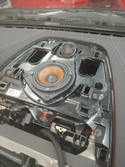 BMW 530i 총체적 튜닝, 카오디오 방음솔루션 3D어라운드뷰 젠틀맨스위치 코딩 크리스탈기어봉 프리미엄으로 누려요 / 부산 남구
