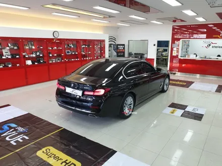 [부산 수입차 전문샵]BMW 520i 고화질 어라운드뷰, 드라이브 과감한 자신감 OK~!!! / 부산 남구