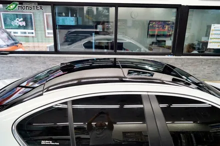 루프스킨은 역시 고선명 유광필름 탑폴리에만한게 없네요~BMW 520d 탑폴리에 루프스킨 시공~ / 청주 내덕동