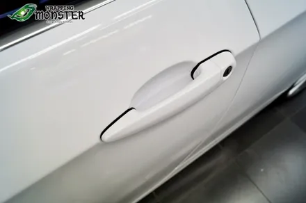 헌옷을 벗고 새옷을 입다~BMW 328i 컨버터블 유광화이트 전체랩핑 시공~ / 청주 내덕동
