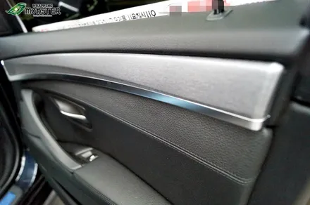 신차 PPF 작업은 역시 랩핑몬스터~!!!BMW 528i 본넷+앞범퍼+생활보호페키지 저황변PPF &사이드미러 카본&실내 브러쉬 스틸랩핑~ / 청주 내덕동