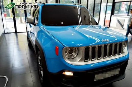남성미 넘치는 지프를 귀여운 도심형 SUV로 변화시키다~!JEEP 레니게이드 라이트블루 전체랩핑 시공~! / 청주 내덕동