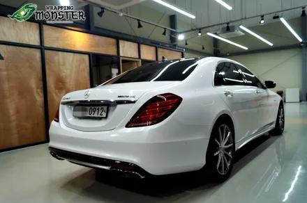 왕좌의 새로운 귀환!벤츠 S63AMG 다이아몬드 펄 화이트 전체랩핑 시공~!!수입차 전체랩핑은 랩핑몬스터에서~! / 청주 내덕동