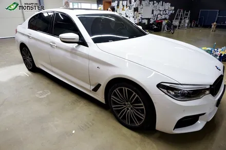 [부분랩핑] BMW 5시리즈 윈도우몰딩 유광블랙 랩핑 시공~!!하이그로시 랩핑작업도 역시 랩핑몬스터~ / 청주 내덕동