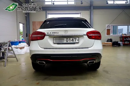 [부분랩핑] 벤츠 GLA 200d 디퓨져 유광블랙&레드 포인트 랩핑 시공~!!부분랩핑도 전문 시공점 랩핑몬스터~!! / 청주 내덕동