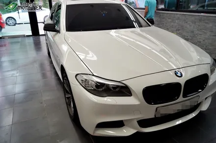 수입차 사이드미러 바꾸지 마시고 랩핑하세요~BMW 520d 사이드미러 3D카본랩핑~ / 청주 내덕동