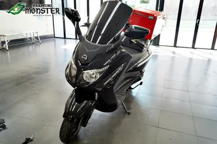 [바이크 랩핑]GTS125 유광블랙 부분랩핑~바이크 랩핑도 랩핑몬스터~! / 청주 내덕동