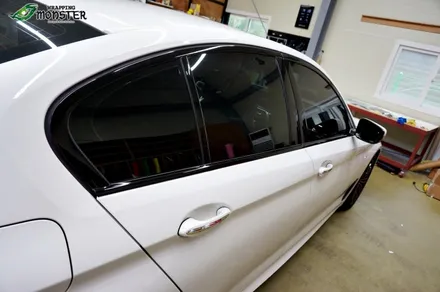 [부분랩핑] BMW 5시리즈 윈도우몰딩 유광블랙 랩핑 시공~!!하이그로시 랩핑작업도 역시 랩핑몬스터~ / 청주 내덕동